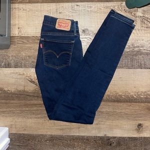 Levi’s 710 Jeans.